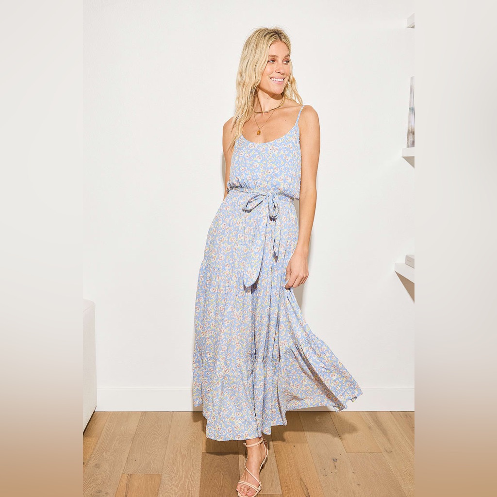 Lulus Sunny Bliss Light Blue Floral Print Tiered Maxi Dress Medium (No Belt)